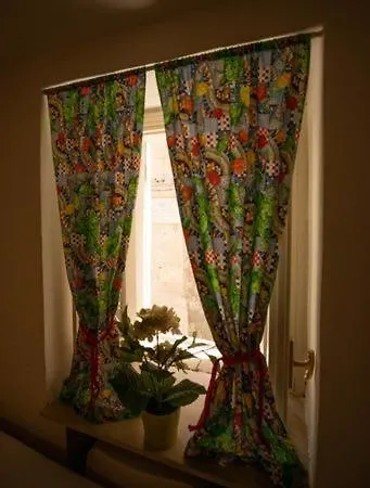Hrdo House סירקוזה