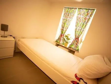 Hrdo House شقة
