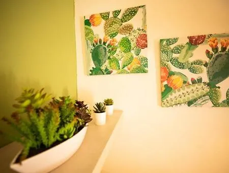 Hrdo House 아파트